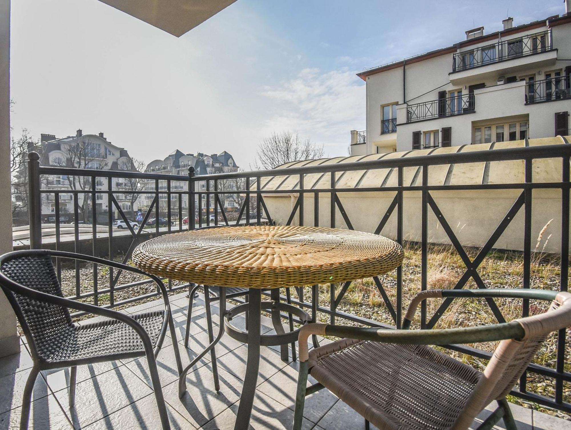 Apartamenty Promenada Z Tarasem I Parkingiem - Apartamenty Na Wyspie Świnoujście Εξωτερικό φωτογραφία